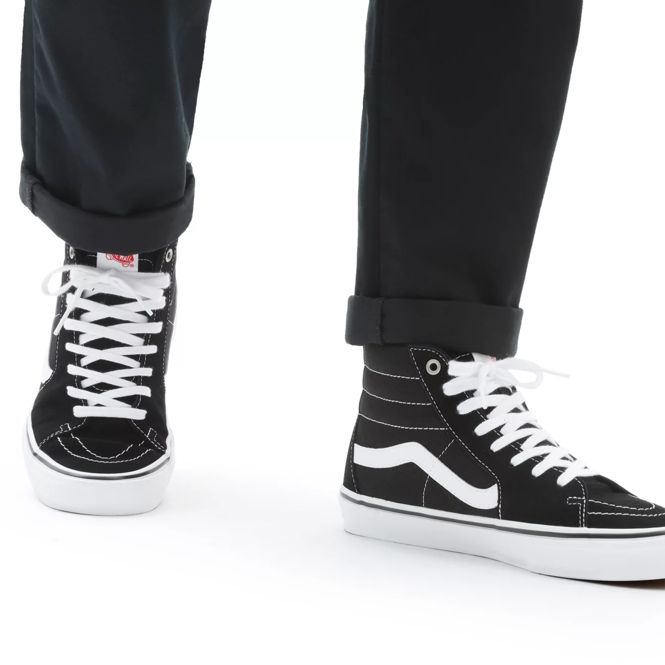 ZAPA VANS SKATE SK8-HI BLACK/WHITE