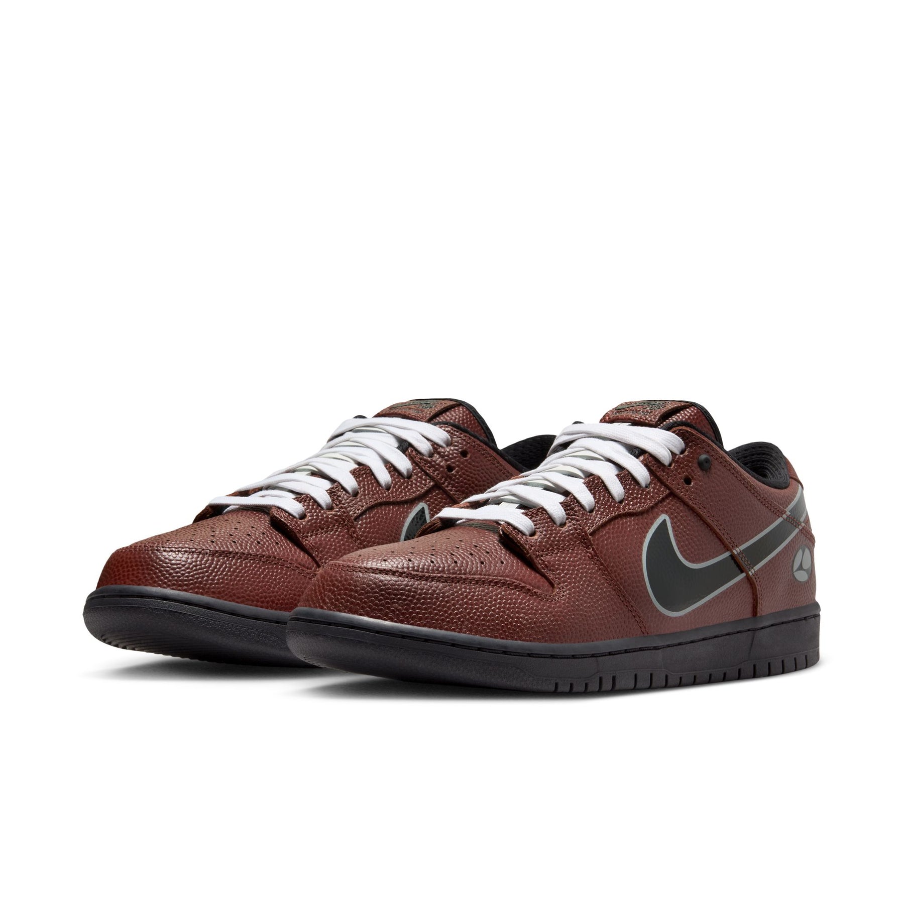 ZAPA NIKE SB DUNK LOW PRO QS HJ4131-200