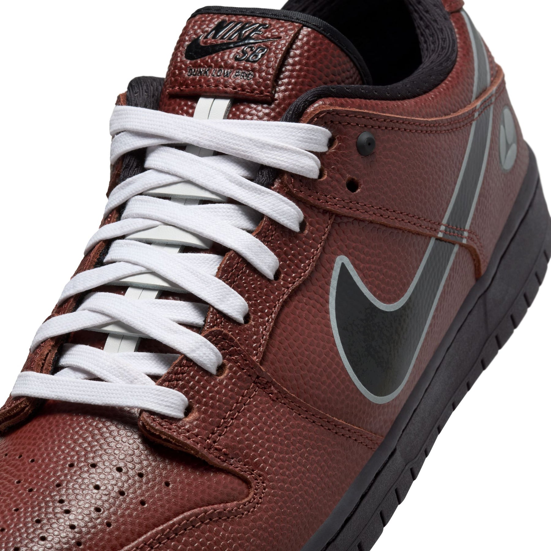 ZAPA NIKE SB DUNK LOW PRO QS HJ4131-200