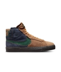 ZAPA NIKE SB BLAZER MID PRM 200