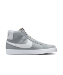 ZAPA NIKE SB BLAZER MID ISO 001