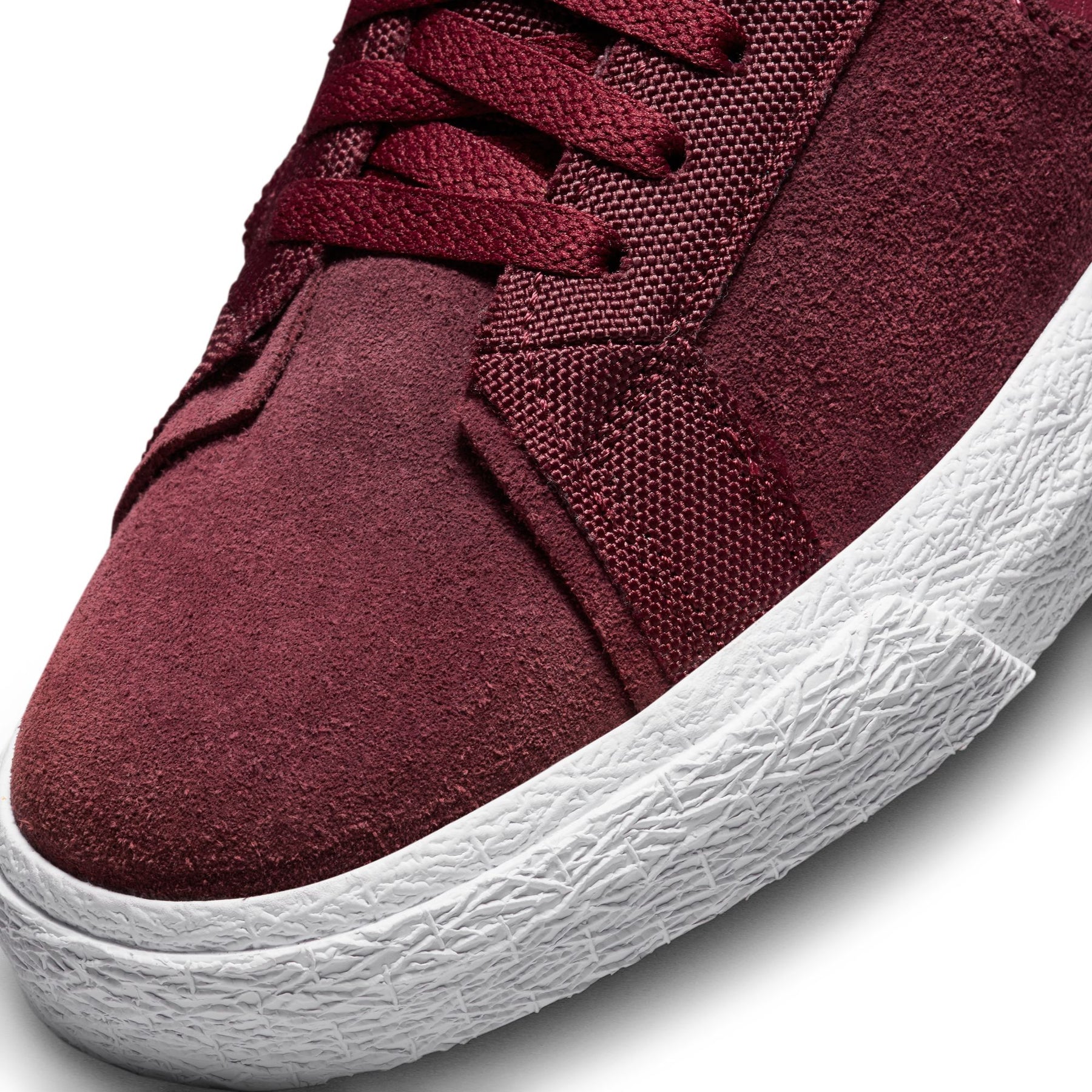ZAPA NIKE SB BLAZER MID PRM ZINE 600
