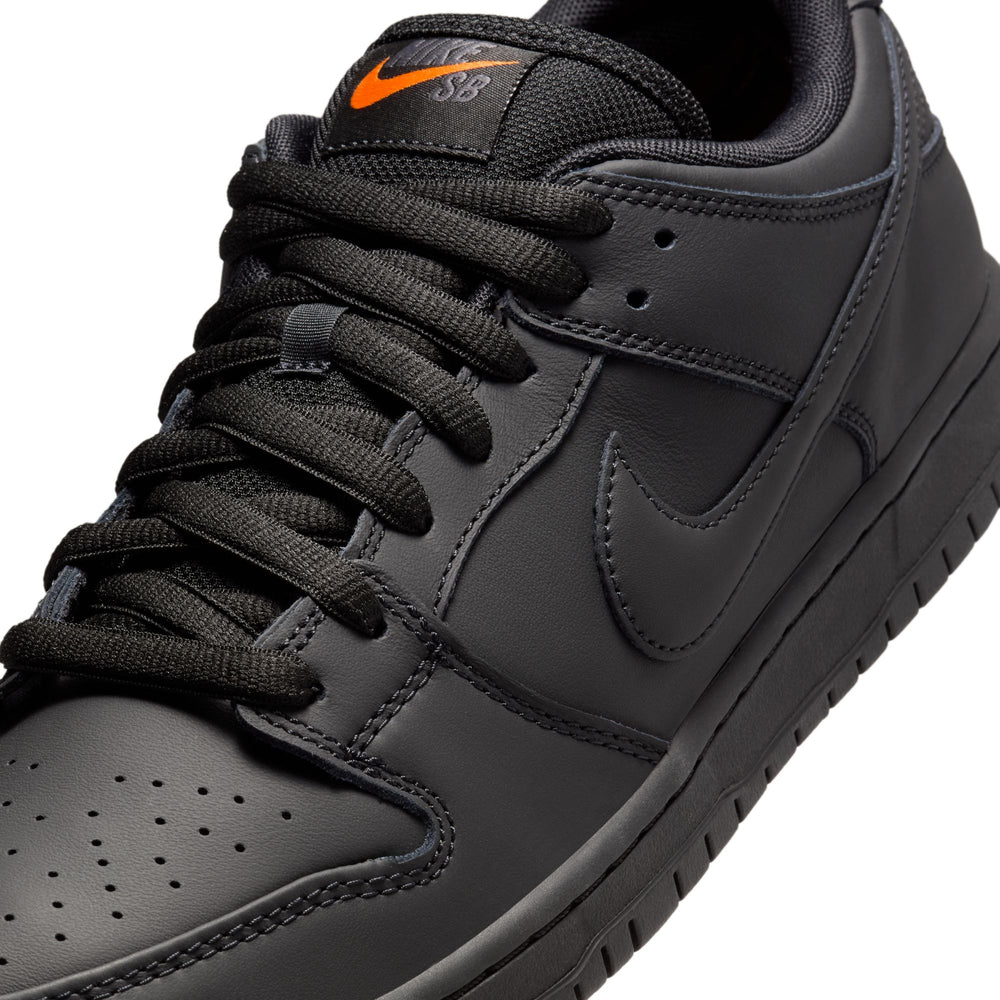ZAPA NIKE SB DUNK LOW PRO ISO FJ1674-001