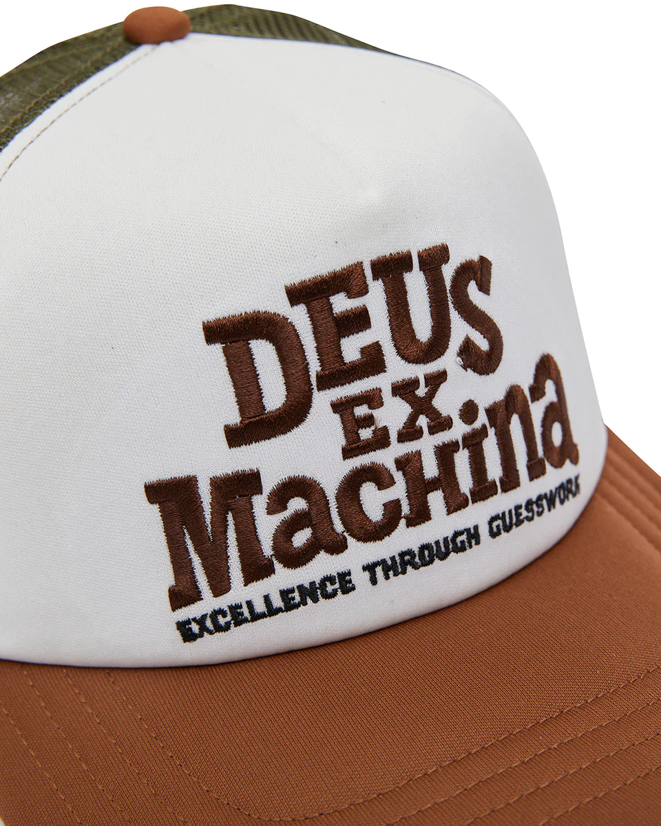 DEUS GESSWORK TRUCKER BROWN CAP