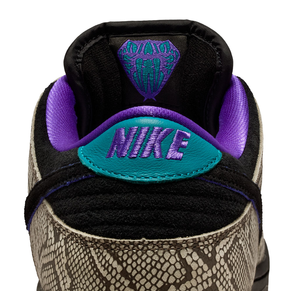 NIKE SB DUNK LOW PRO IB6208-200