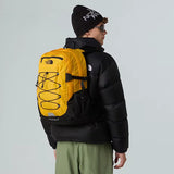 NORTH FACE BOREALIS CLASSIC GOLD