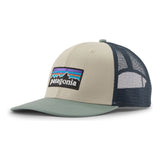 GORRA PATAGONIA P-6 LOGO TRUCKER PUM