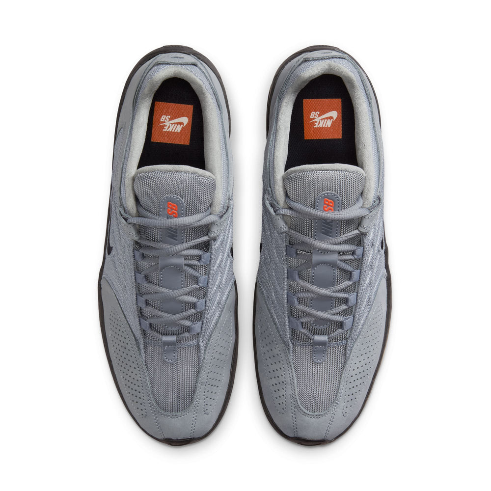 ZAPA NIKE SB VERTEBRAE ISO HJ4301-001