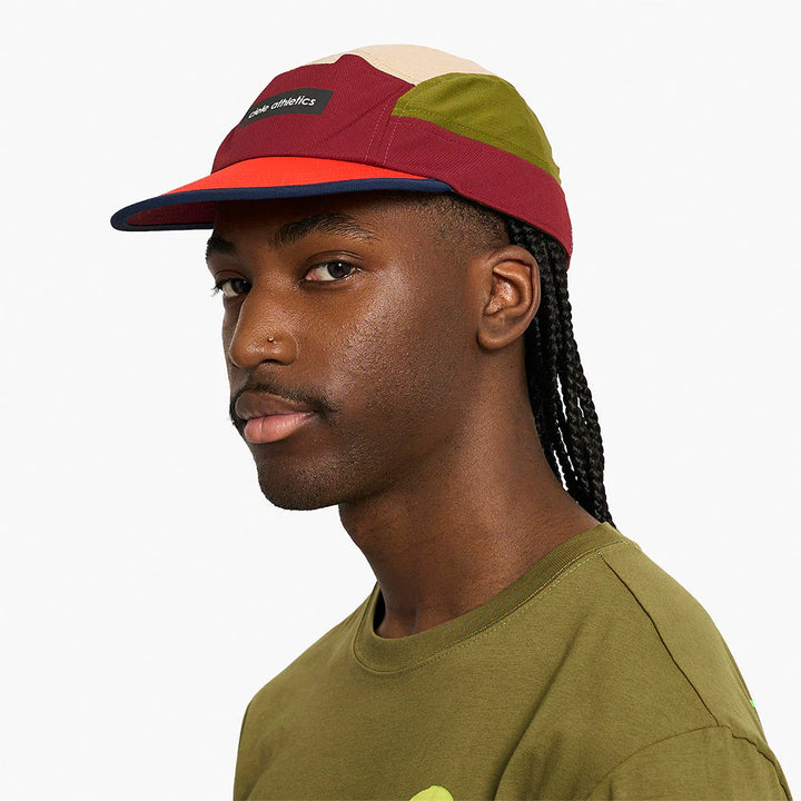 GORRA CIELE FIELD ICONIC BAR CRIMSON