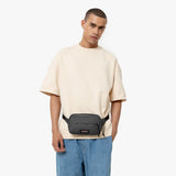 RIÑONERA EASTPAK BOUNCER BLACK DENIM