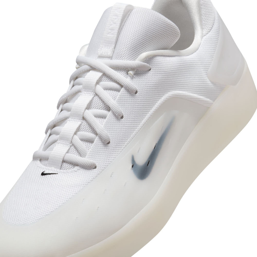 ZAPA NIKE SB NYJAH 4 100