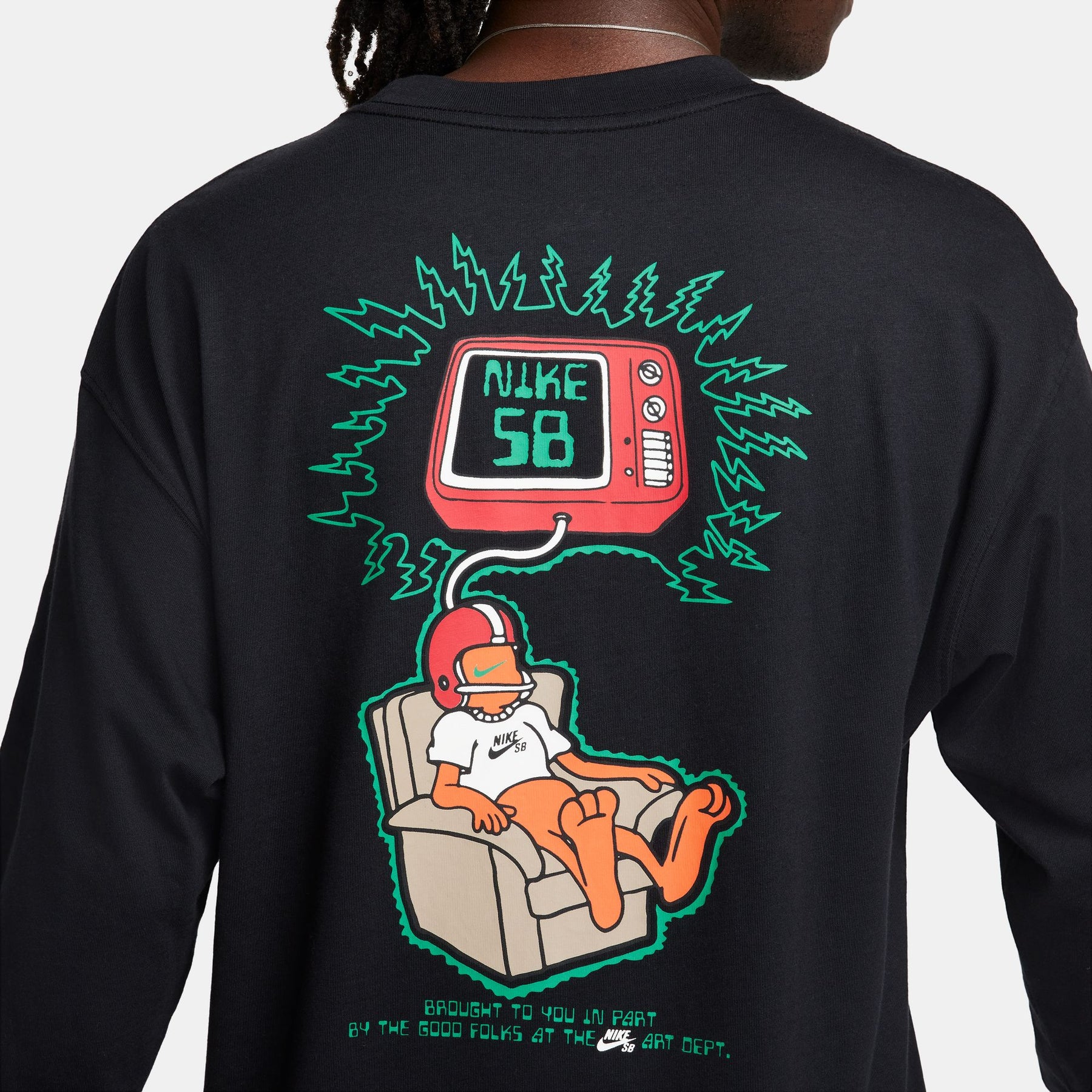CTA NIKE SB L/S M90 BRAINWASH 010