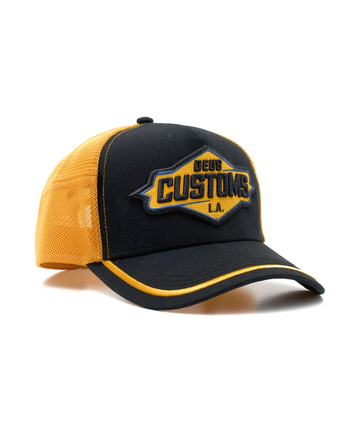 DEUS BILLS TRUCKER BLACK CAP