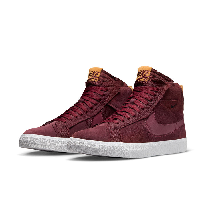 ZAPA NIKE SB BLAZER MID PRM ZINE 600