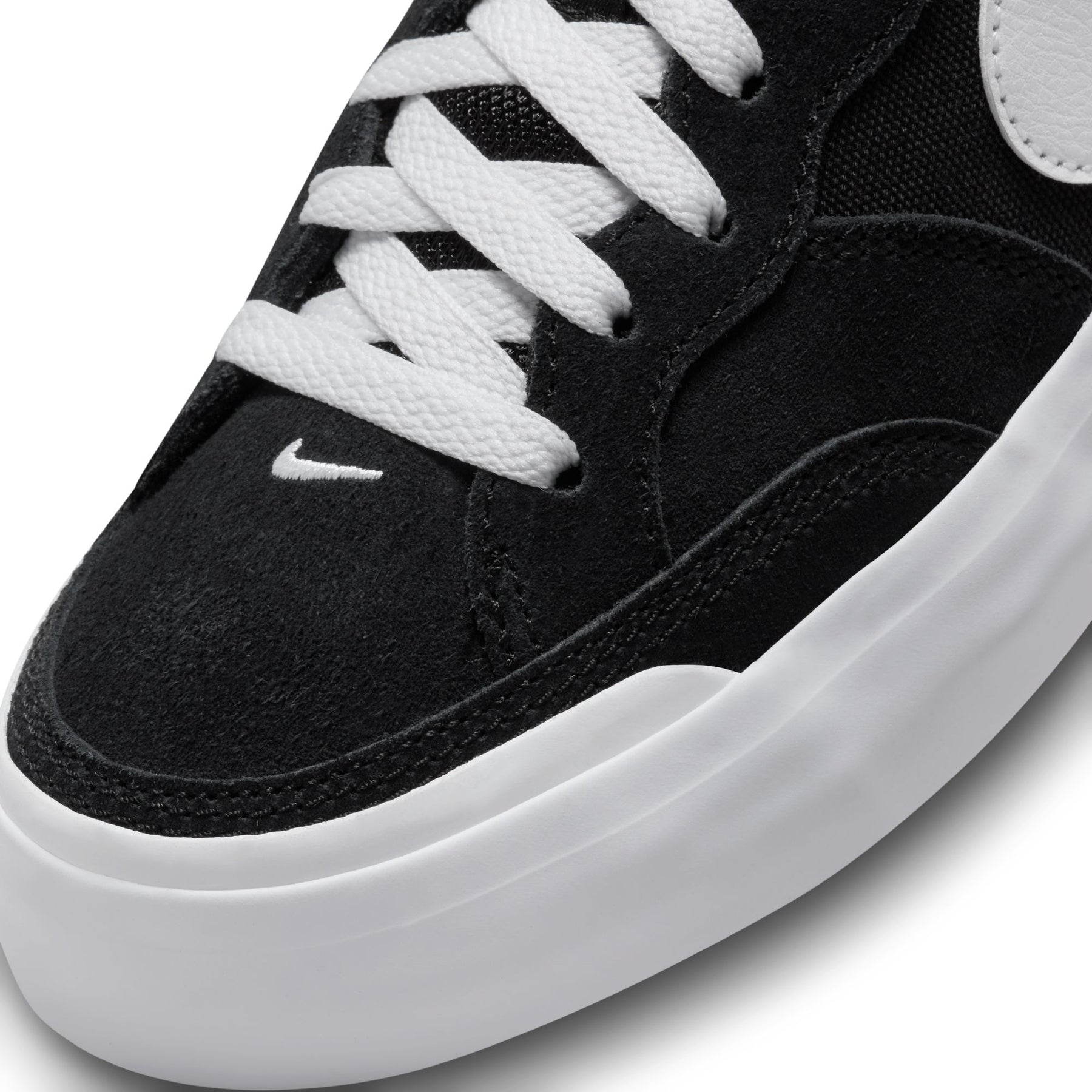 ZAPA NIKE SB POGO PLUS 001