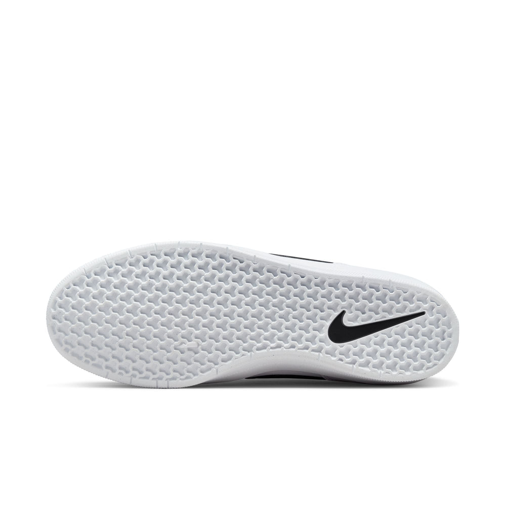 ZAPA NIKE SB FORCE 58 PRM L 101