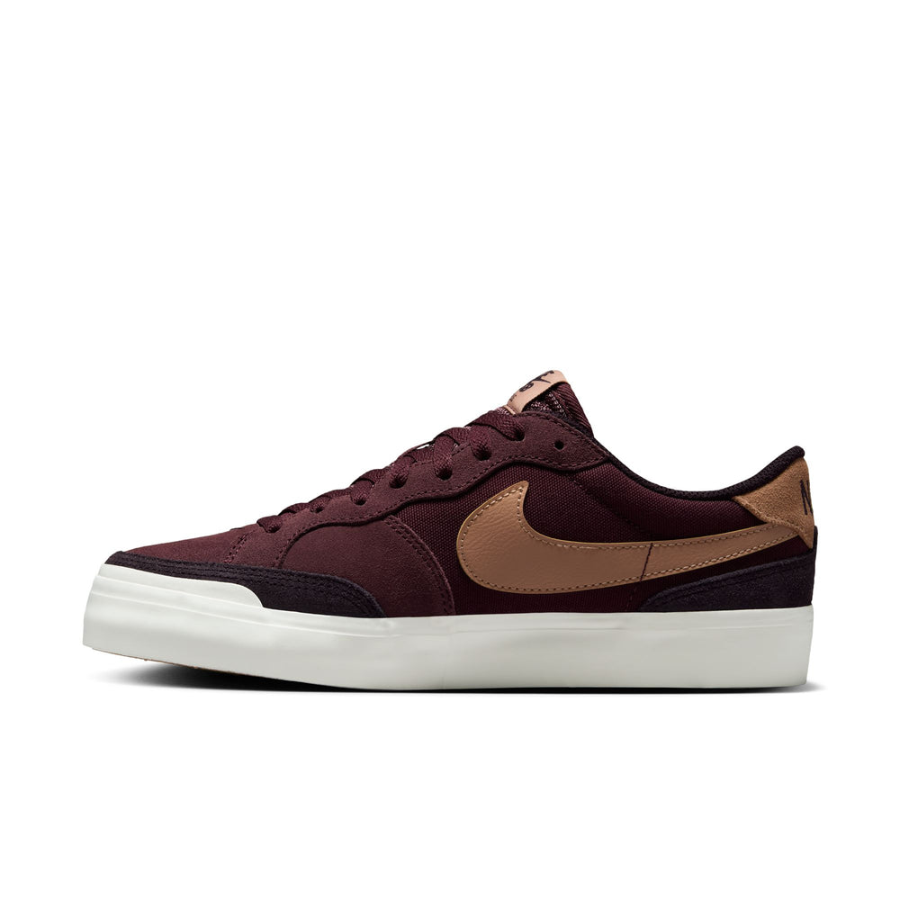 ZAPA NIKE SB POGO PLUS FQ2935-600