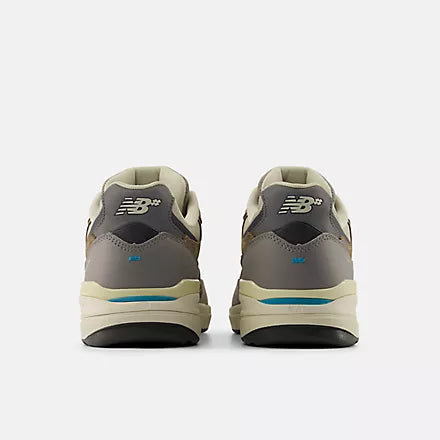 NEW BALANCE 933 MARBLEHEAD