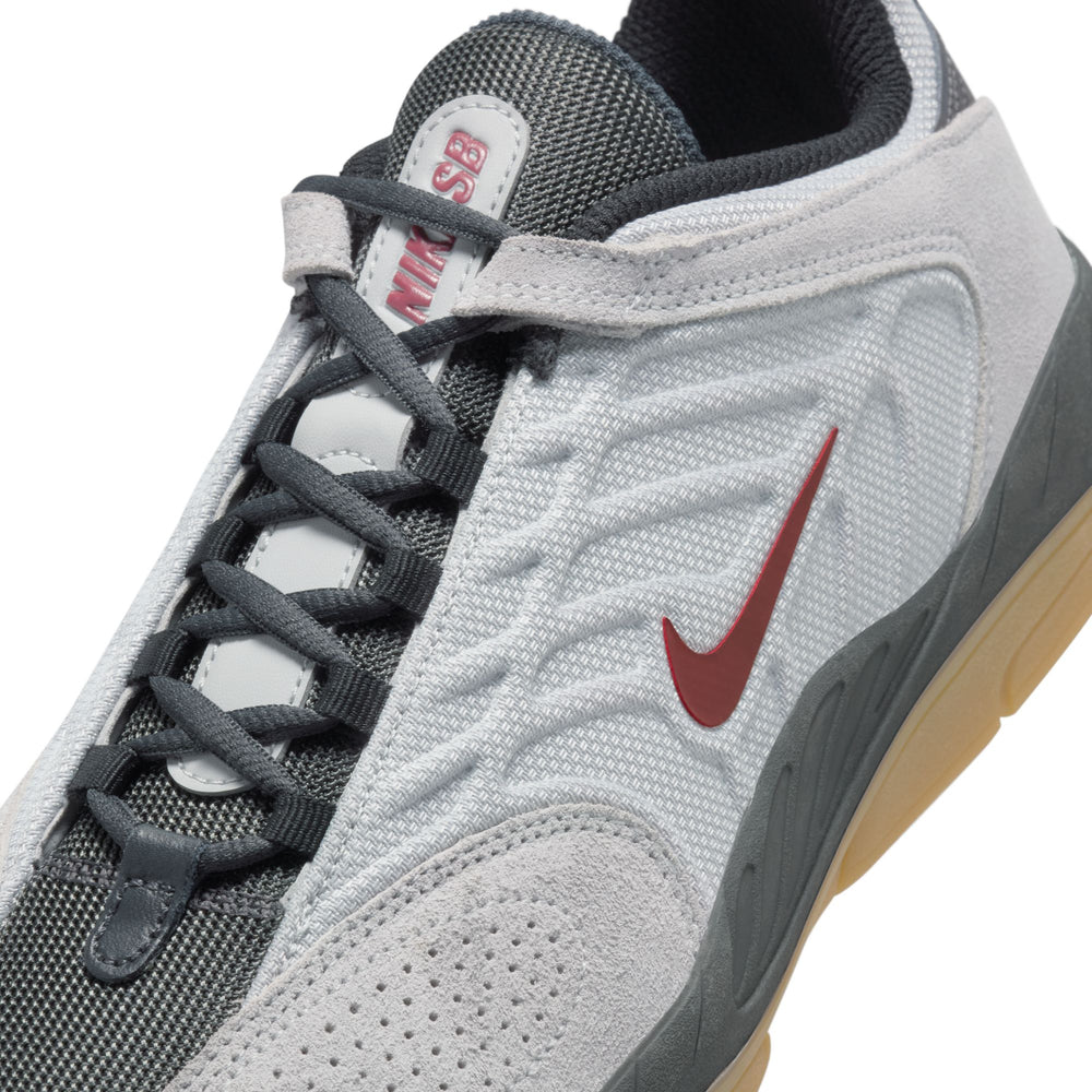 ZAPA NIKE SB VERTEBRAE 004