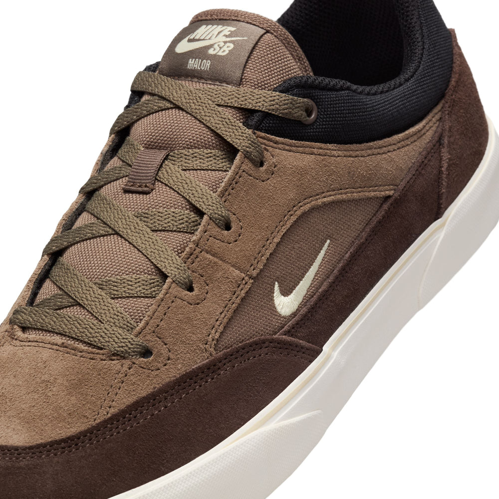 ZAPA NIKE SB MALOR 005