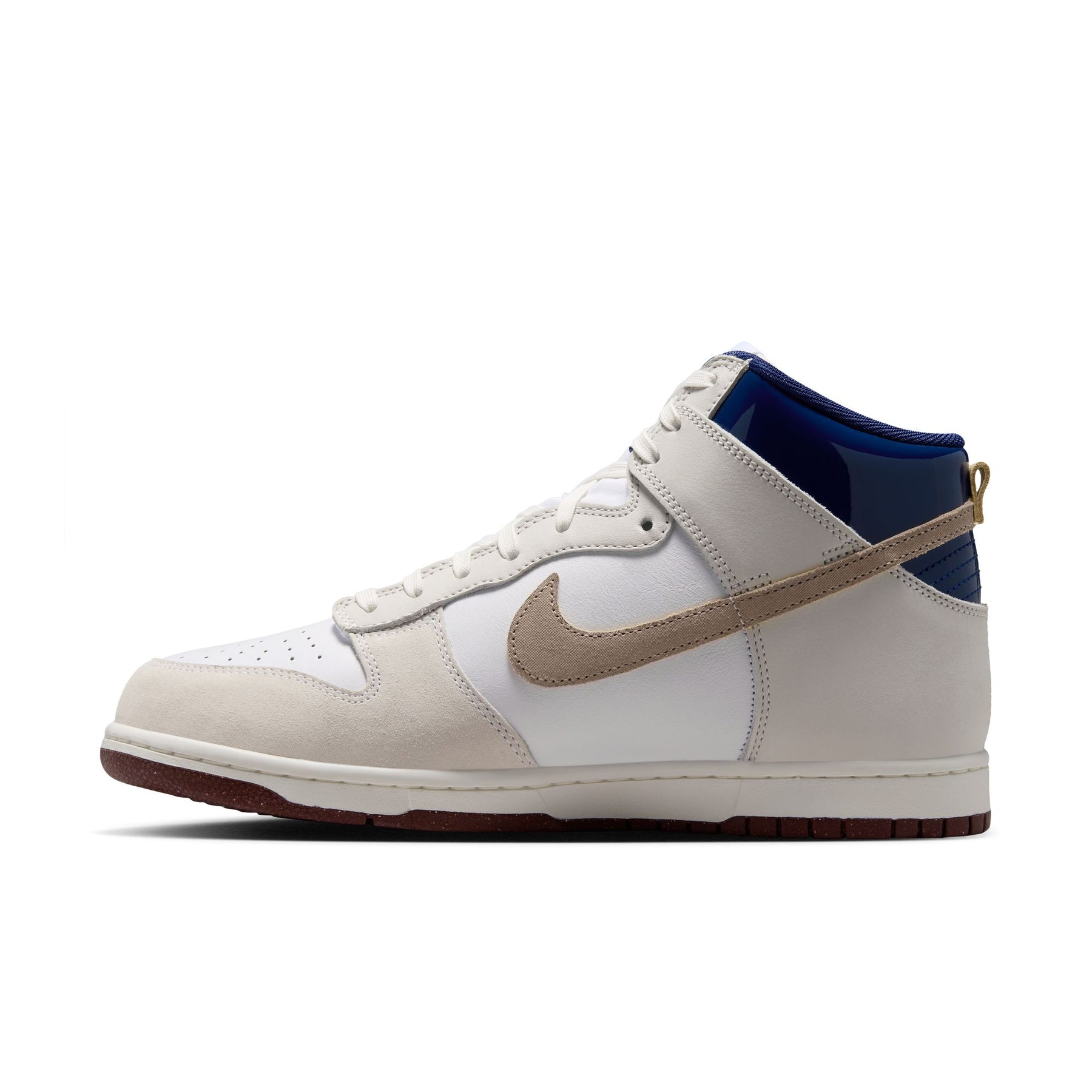 ZAPA NIKE SB DUNK HIGH PRO QS BEYOND