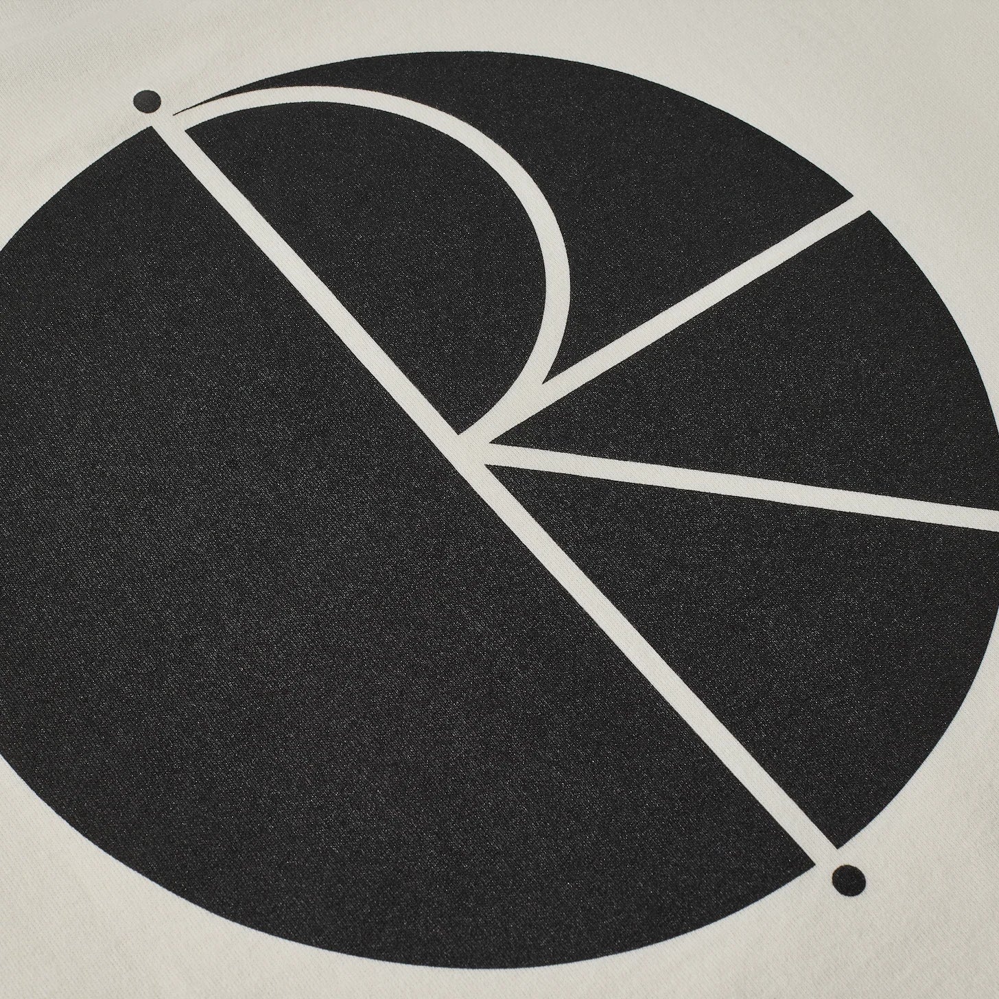 CTA POLAR FILL LOGO IVORY/BLACK