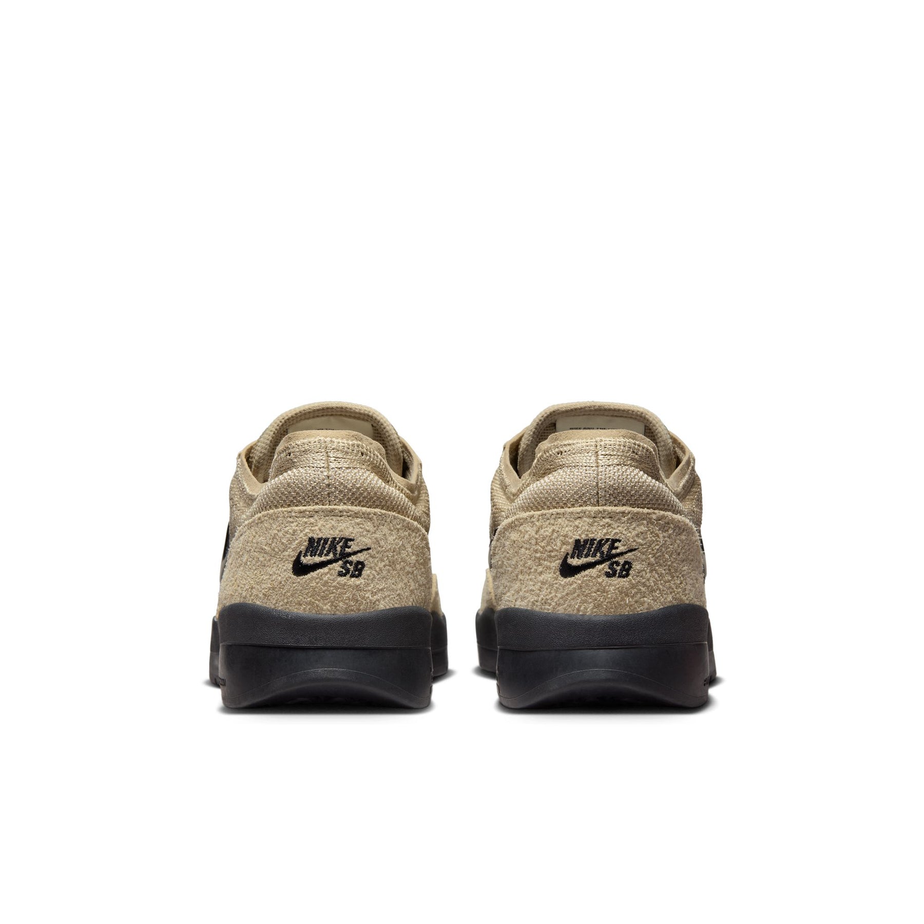 ZAPA NIKE SB PS8 200