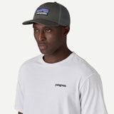 GORRA PATAGONIA P-6 LOGO TRUCKER FGE