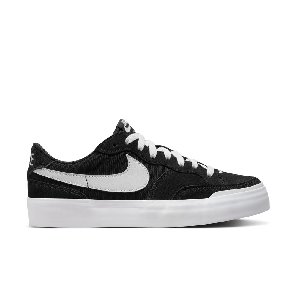 ZAPA NIKE SB POGO PLUS 001
