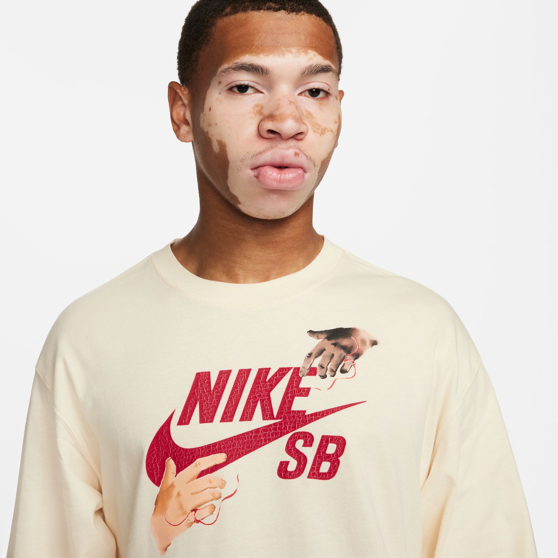 CTA NIKE SB L/S CITY OF LOVE 113
