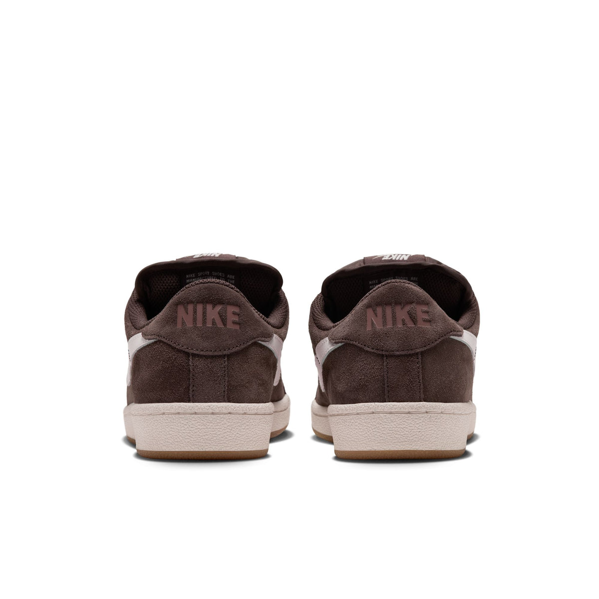 ZAPA NIKE SB TENNIS CLASSIC XL 200