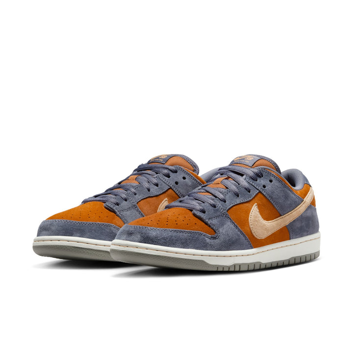 ZAPA NIKE SB DUNK LOW PRO HF3063-002