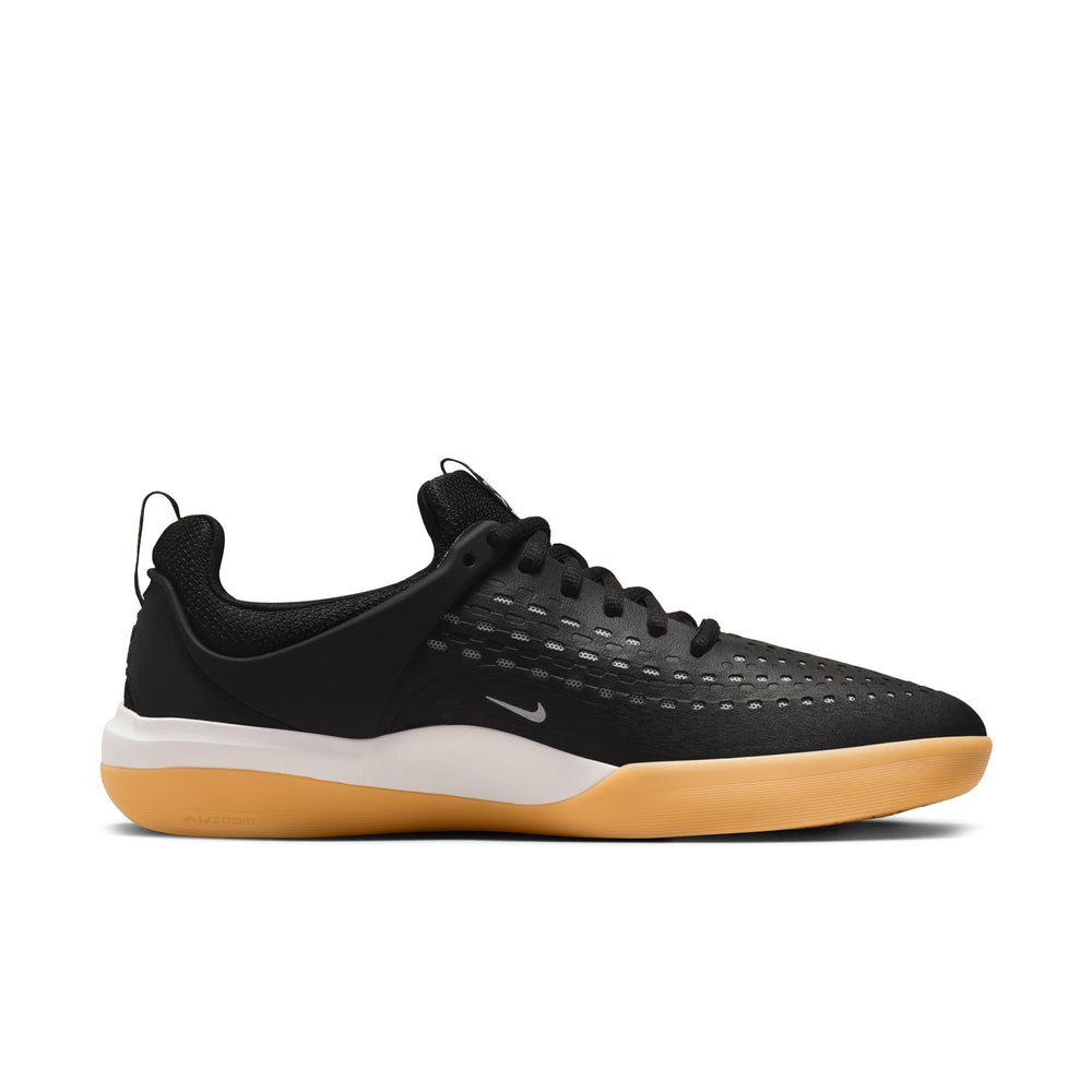 ZAPA NIKE SB NYJAH 3 001