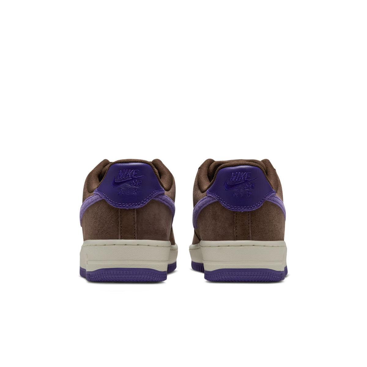 ZAPA NIKE SB AIR FORCE 1 SE IV5289-200