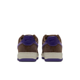 ZAPA NIKE SB AIR FORCE 1 SE IV5289-200