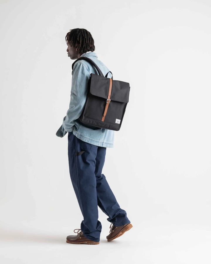 HERSCHEL CITY BLACK BACKPACK
