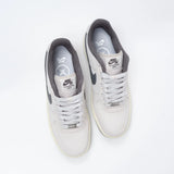 ZAPA NIKE SB AIR FORCE 1 YUTO IO8439-100
