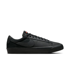 ZAPA NIKE SB BLAZER LOW GT DR9099-001