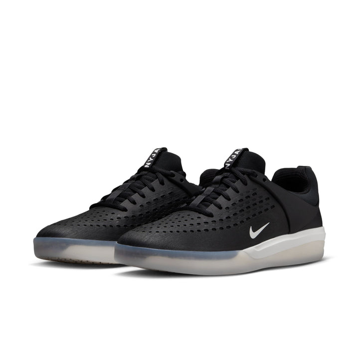 ZAPA NIKE SB NYJAH 3 002