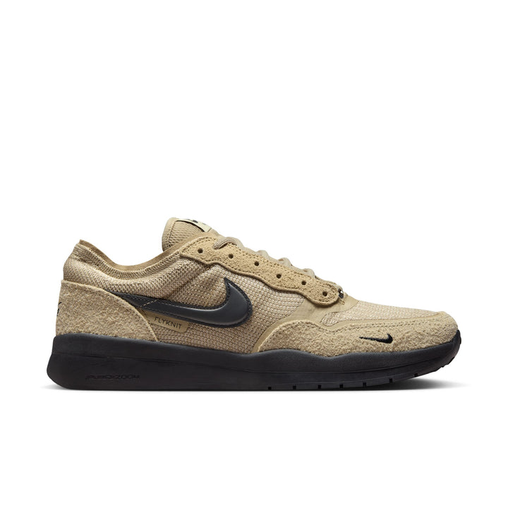 ZAPA NIKE SB PS8 200