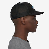PATAGONIA P-6 LOGO TRUCKER BLK