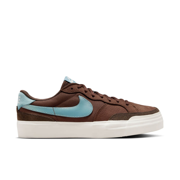 ZAPA NIKE SB POGO PLUS FQ2935-200