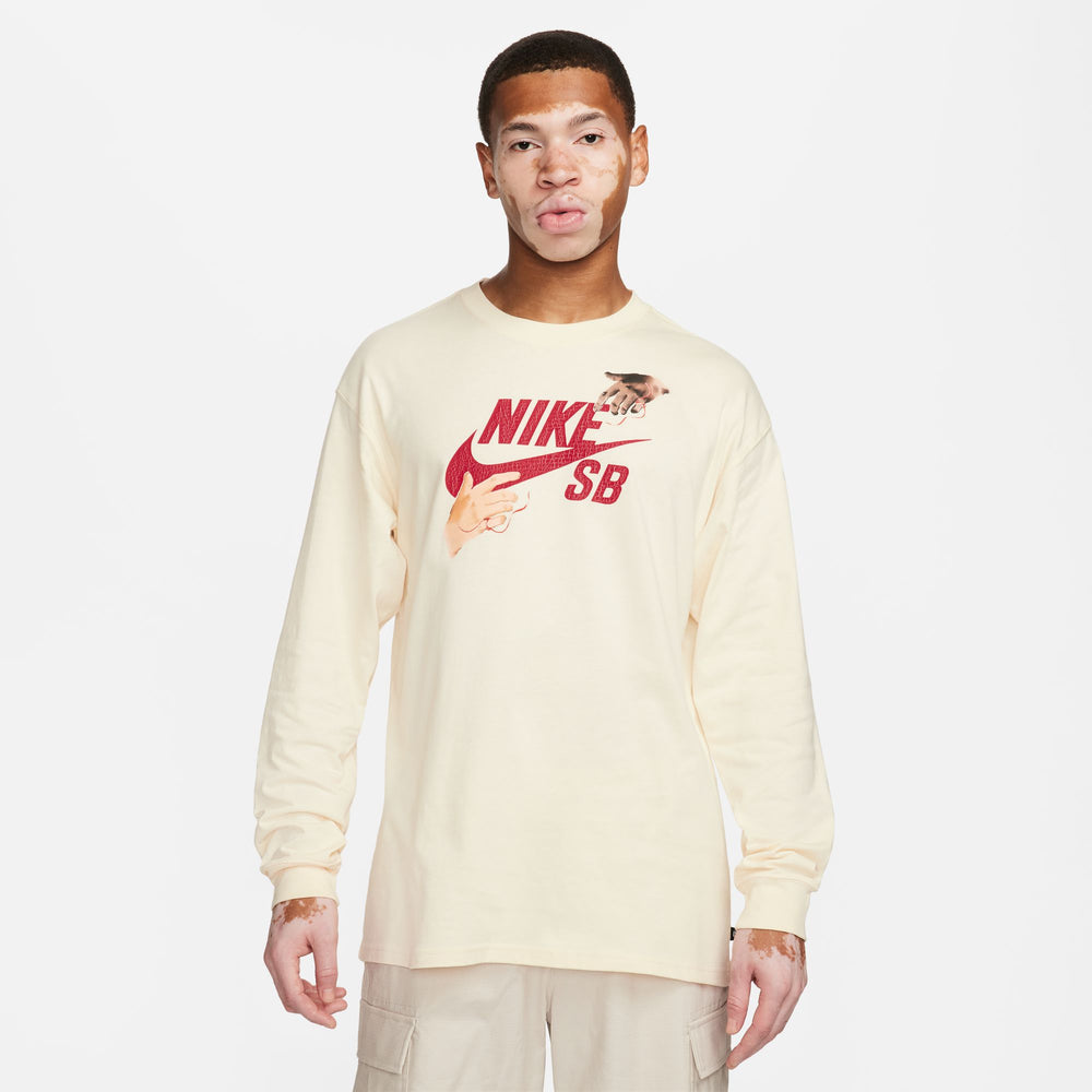 CTA NIKE SB L/S CITY OF LOVE 113