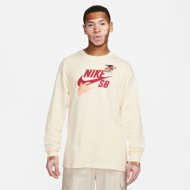 CTA NIKE SB L/S CITY OF LOVE 113