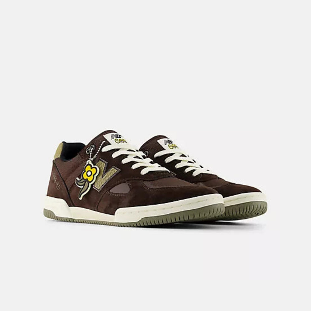 NEW BALANCE 600 KROOKED KKD