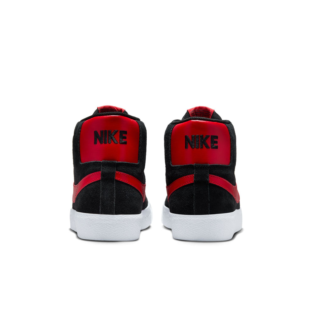 ZAPA NIKE SB BLAZER MID 731-002