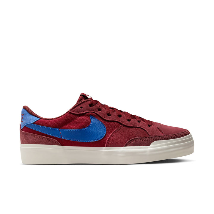 ZAPA NIKE SB POGO PLUS 600