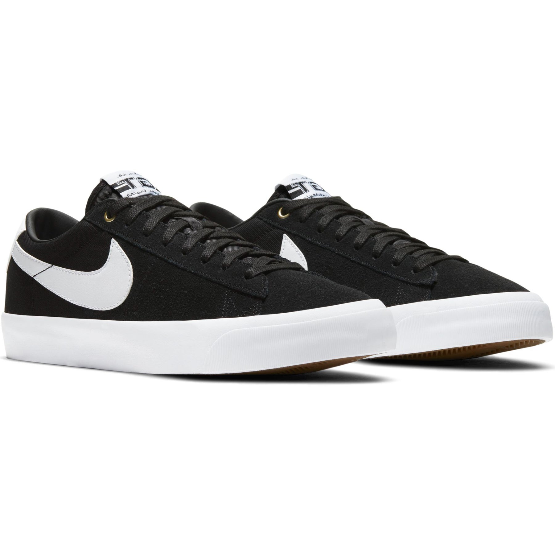 ZAPA NIKE SB BLAZER LOW PRO GT 002