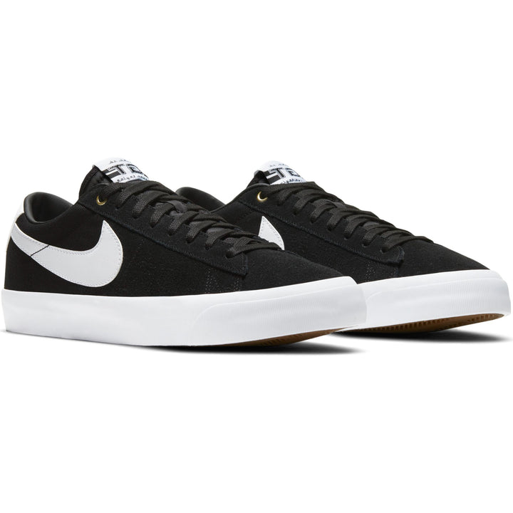 ZAPA NIKE SB BLAZER LOW PRO GT 002