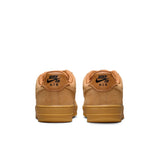 ZAPA NIKE SB AIR FORCE 1 HM8517-200